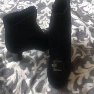 🌟SALE🌟 La Canadienne black suede boots size 10M